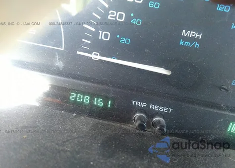 1999 Plymouth Voyager из США, поврежденный, VIN 2P4GP25G9XR375487